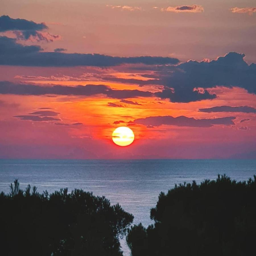 Villa Panoramica Sunset House Torre Vado Exterior foto
